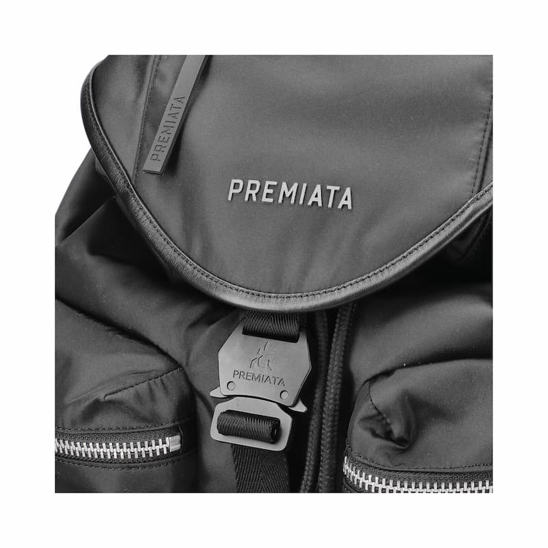 LYN（リン）　42,900円（税込）／PREMIATA（プレミアータ）