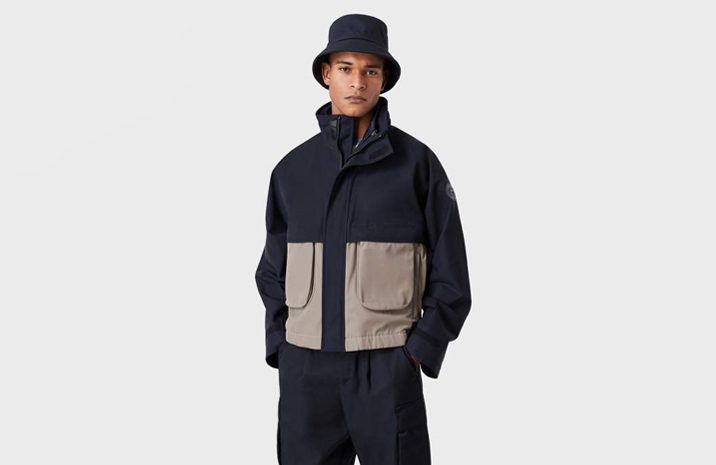 ブルゾン 撥水テクニカルツイル製　550,000円（税込）／GIORGIO ARMANI（ジョルジオ アルマーニ）