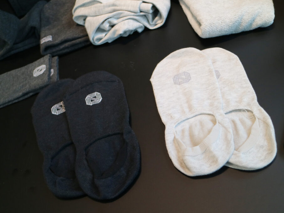素材によって異なる製品を幅広く展開。
