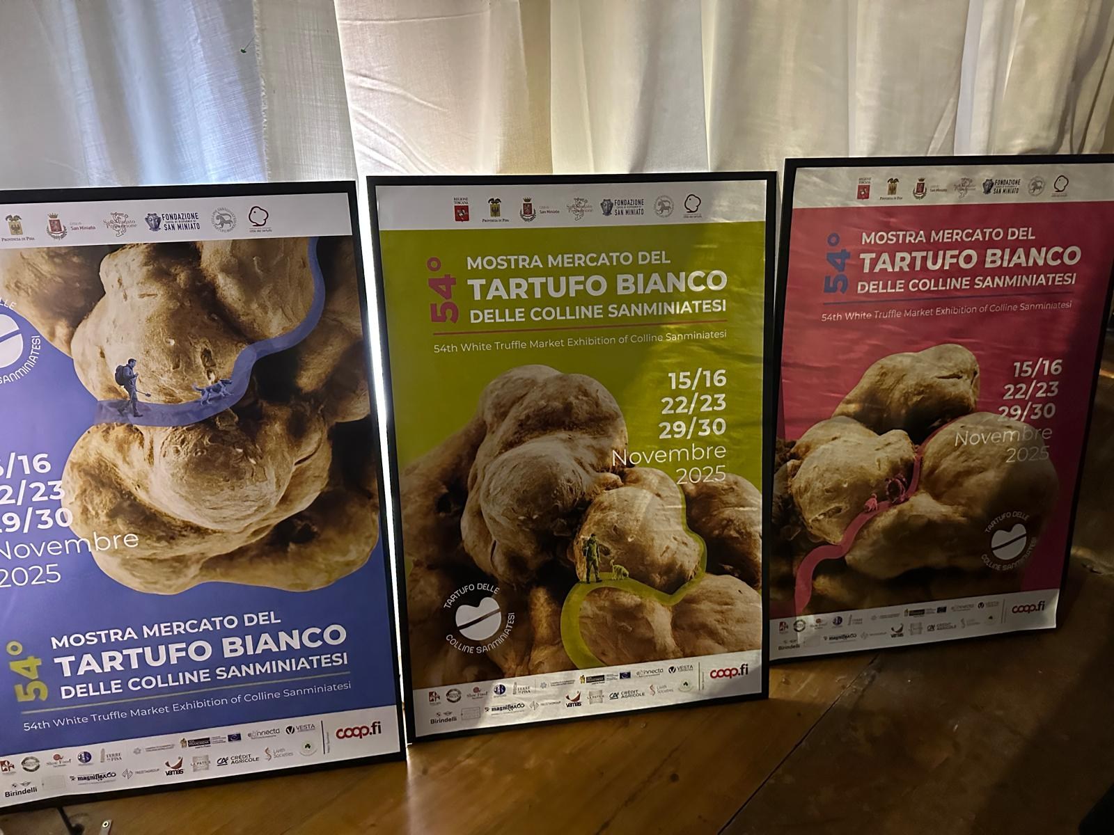 白トリュフ祭のポスター