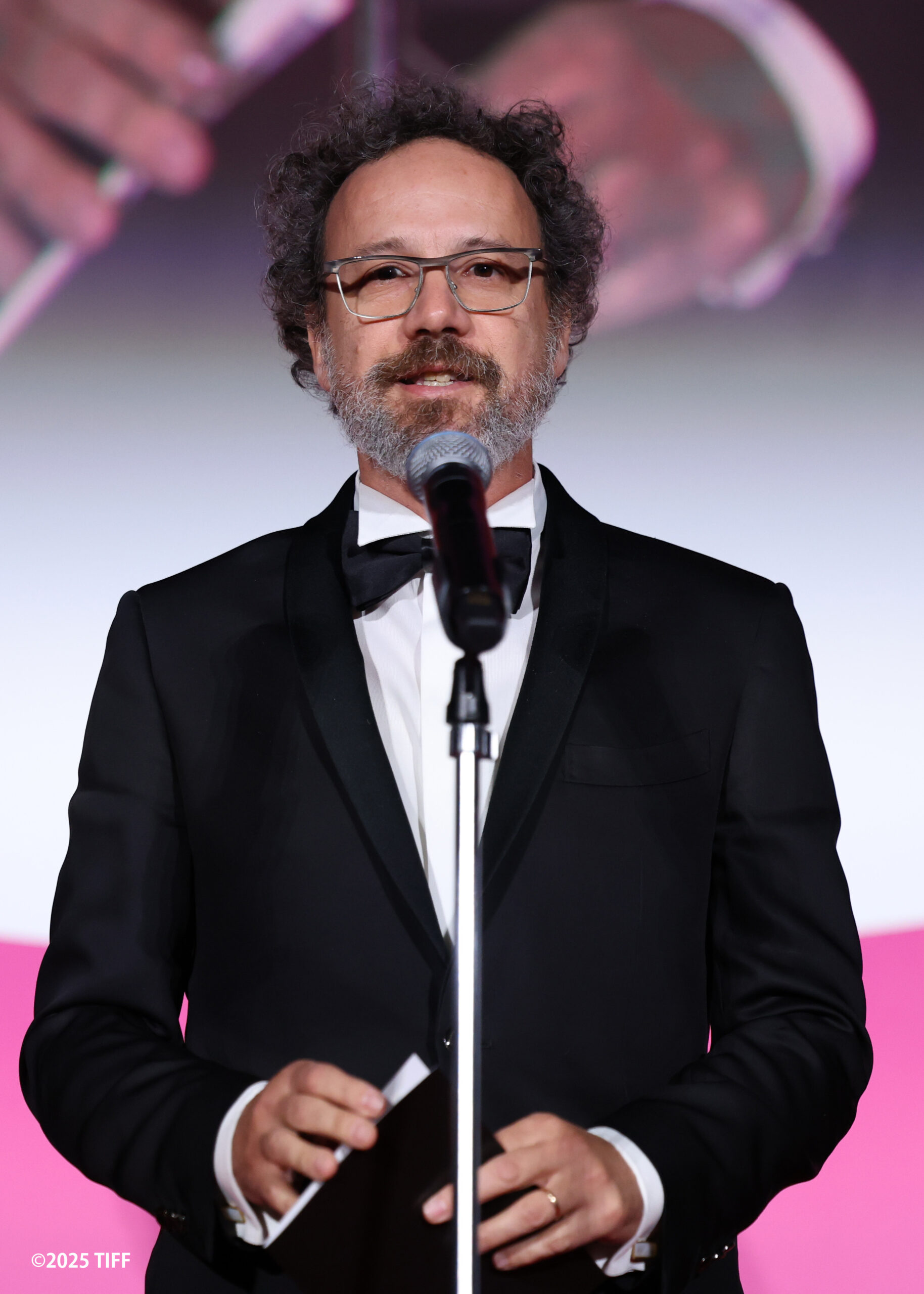 審査委員長のカルロ・シャトリアン