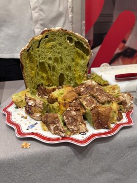 抹茶とゆずジャムのパネットーネ