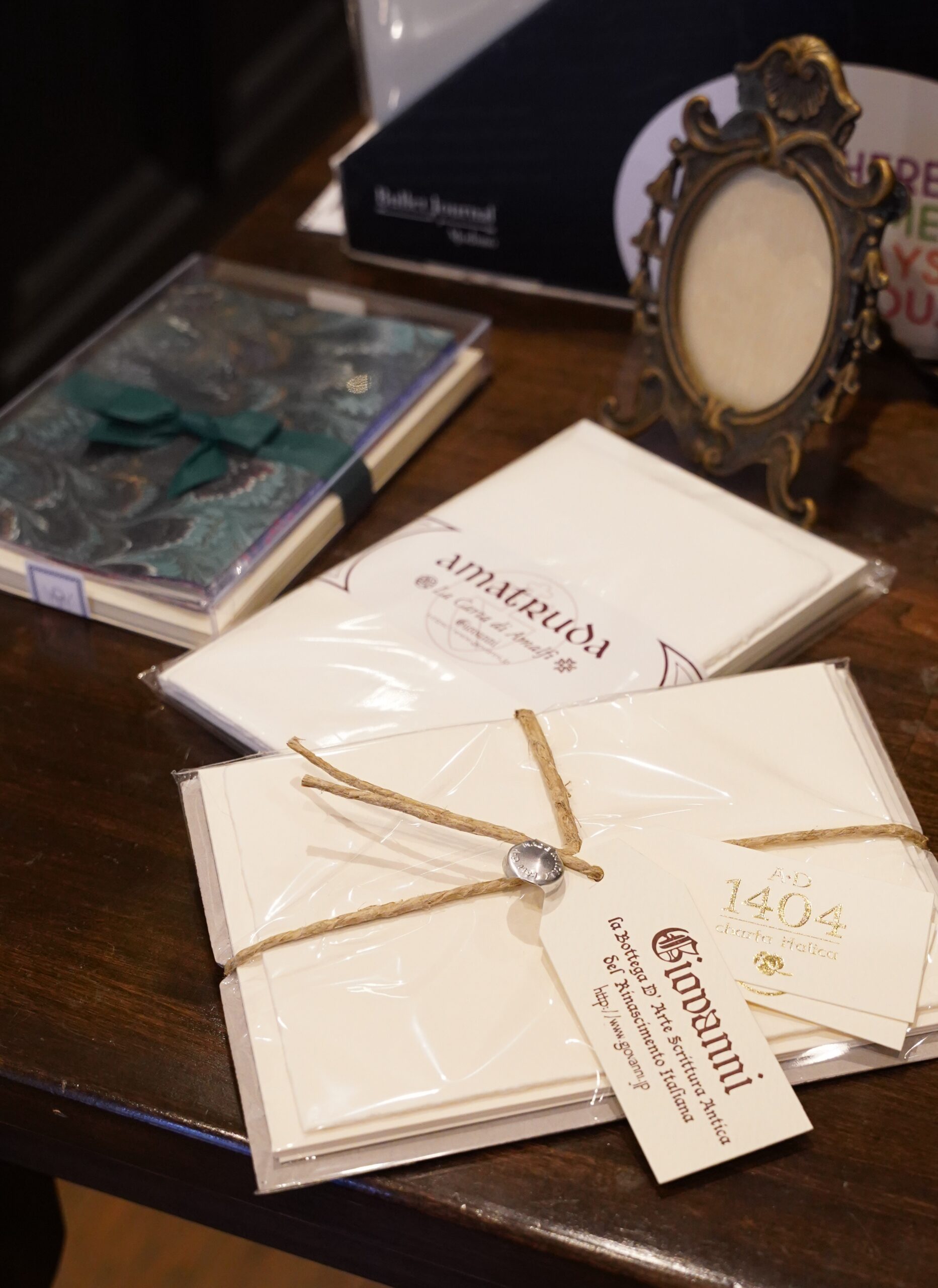 ジョヴァンニオリジナルのカードセットとレターセット