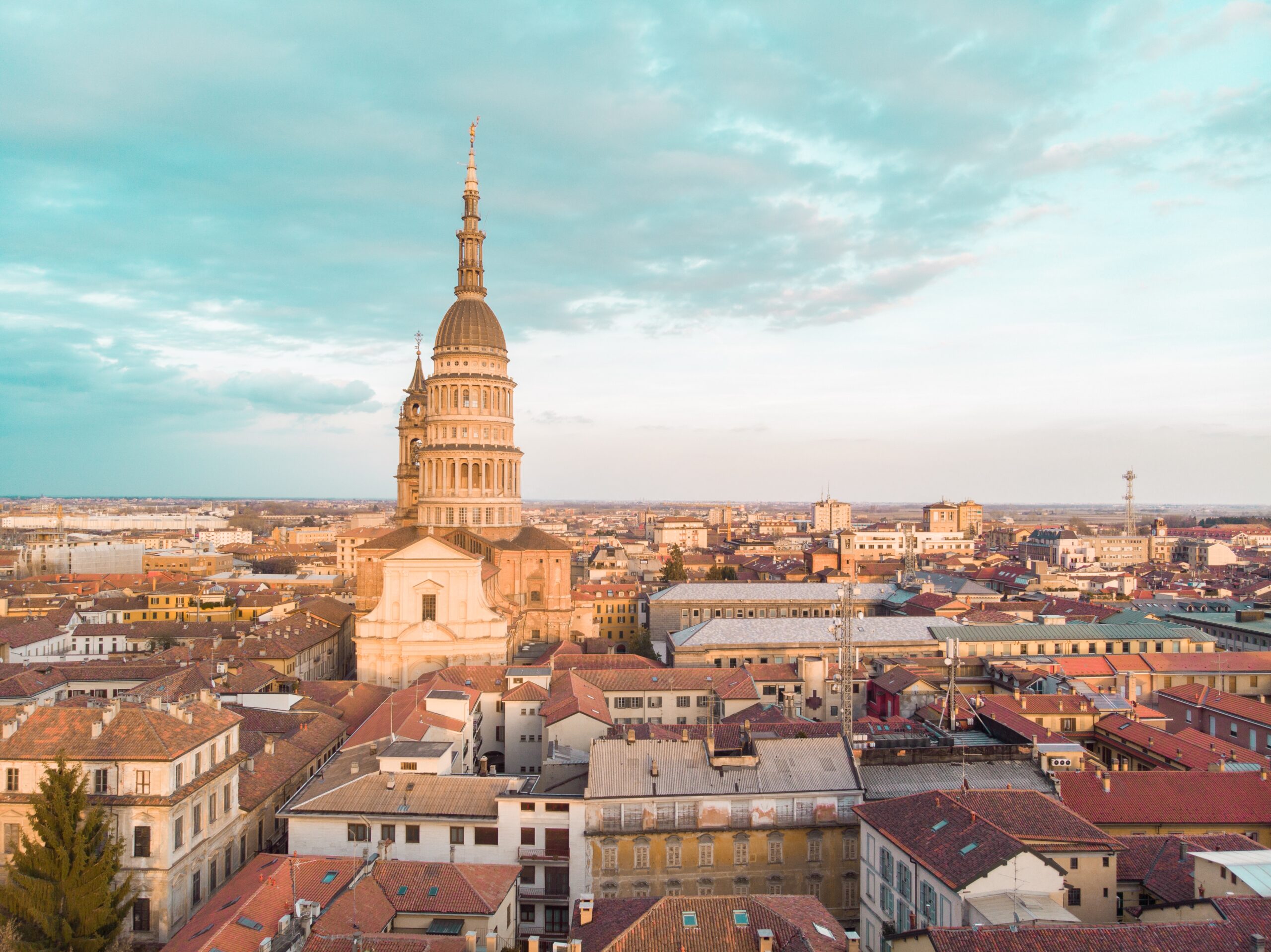 ピエモンテ　ノヴァーラの街並み
