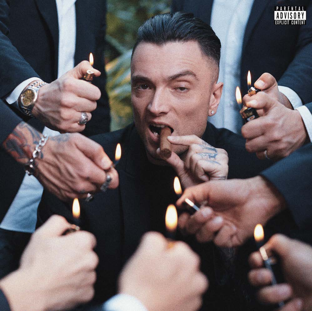 Guèのジャケット写真