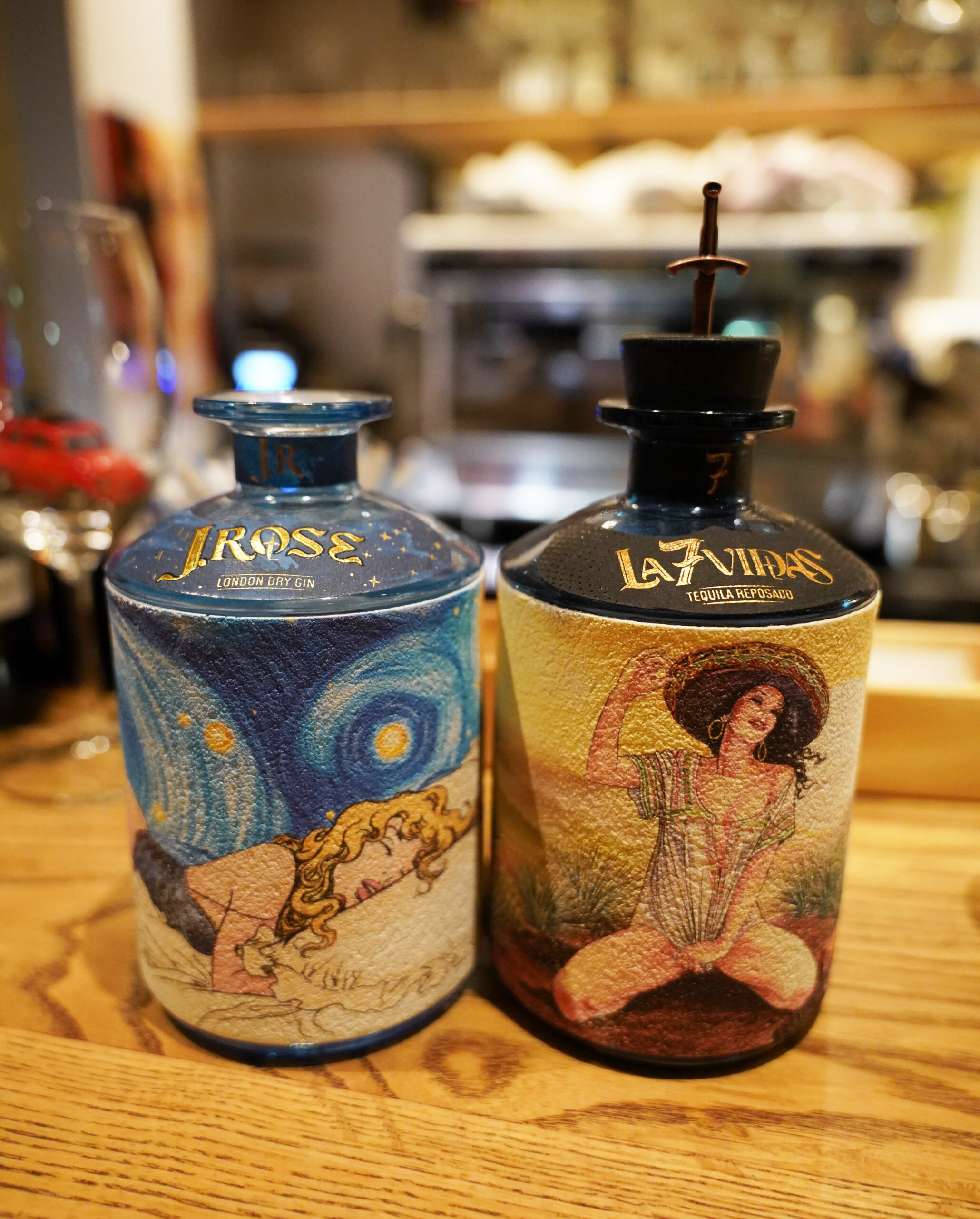 ロンドンジン「J.ROSE」の特別ボトル